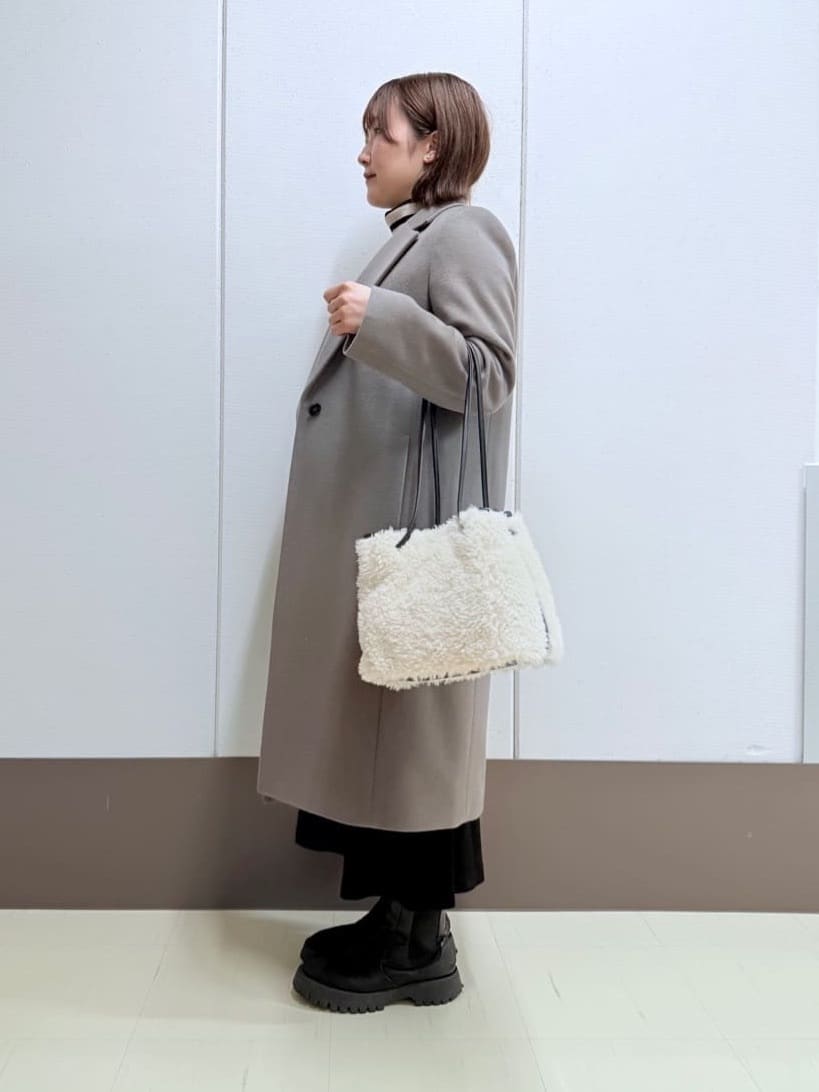 Rikoさんの「INDIVI｜【洗える／毛玉になりにくい】エクストラファインウール リブタートルニット」を使ったコーディネート