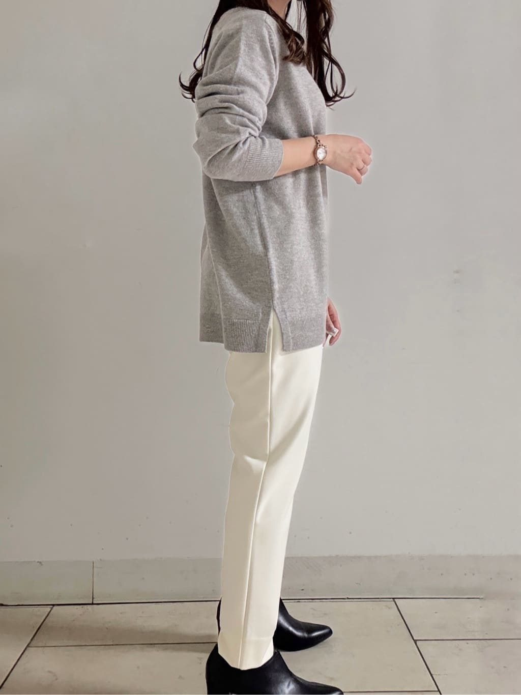 kahoさんの「INDIVI｜【名品／撥水／抗菌防臭】ショート丈リサイクルダウンコート」を使ったコーディネート
