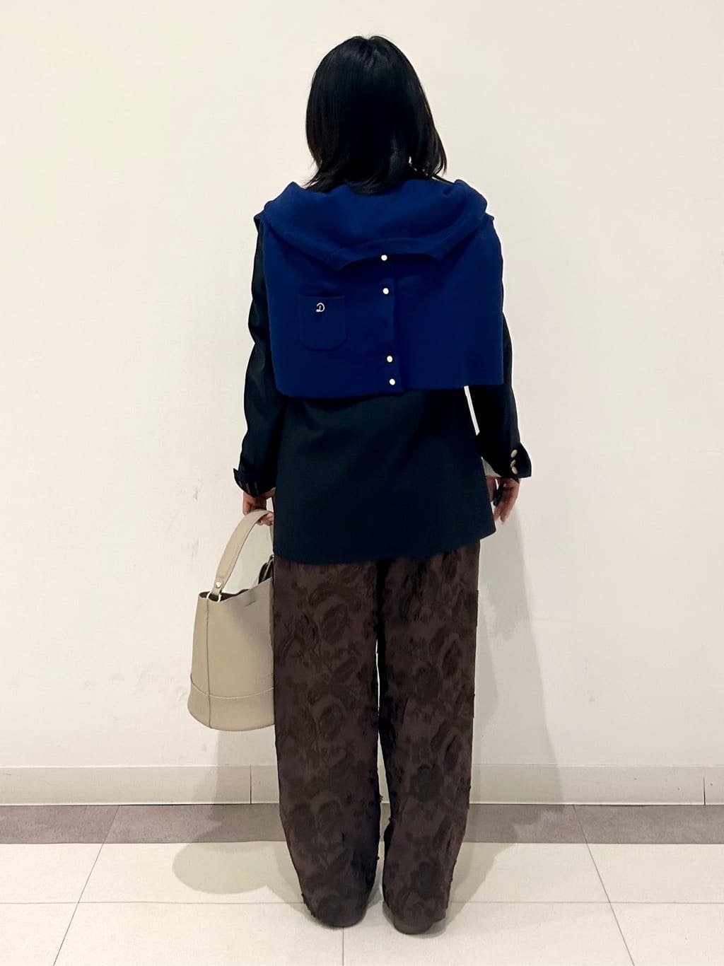 とりみさんの「DRESSTERIOR｜◆【洗える/カシミヤ混】ウォッシャブルコットンカシミヤカーディガン」を使ったコーディネート