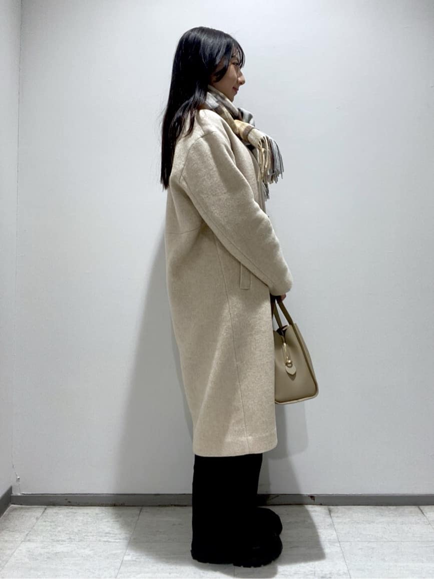 meiさんの「INDIVI｜【洗える／選べる8色】トーンアップニット」を使ったコーディネート