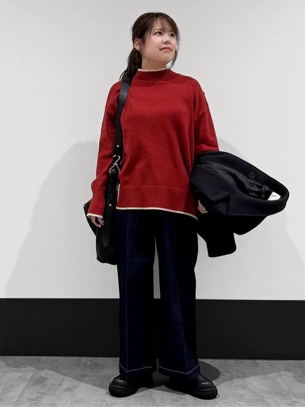 macchaさんの「THE SHOP TK｜【インしないで着られる】金ボタン ハイネックニット/毛玉になりにくい/静電気防止/洗濯機OK」を使ったコーディネート