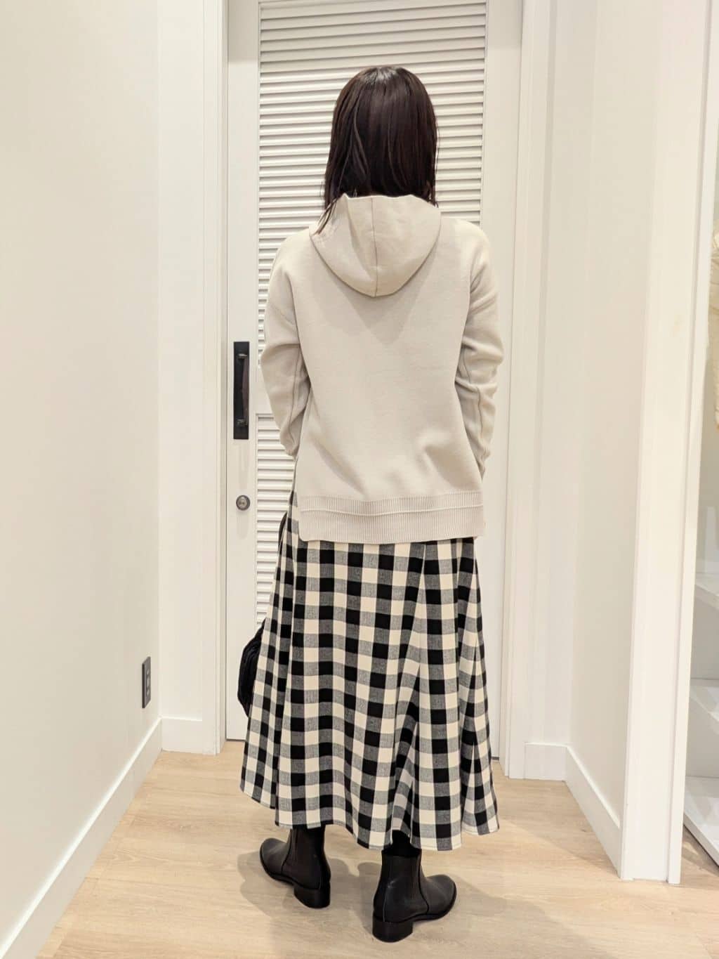 enさんの「Dessin｜【洗える／体型カバー】ちょうどいいニットパーカ」を使ったコーディネート