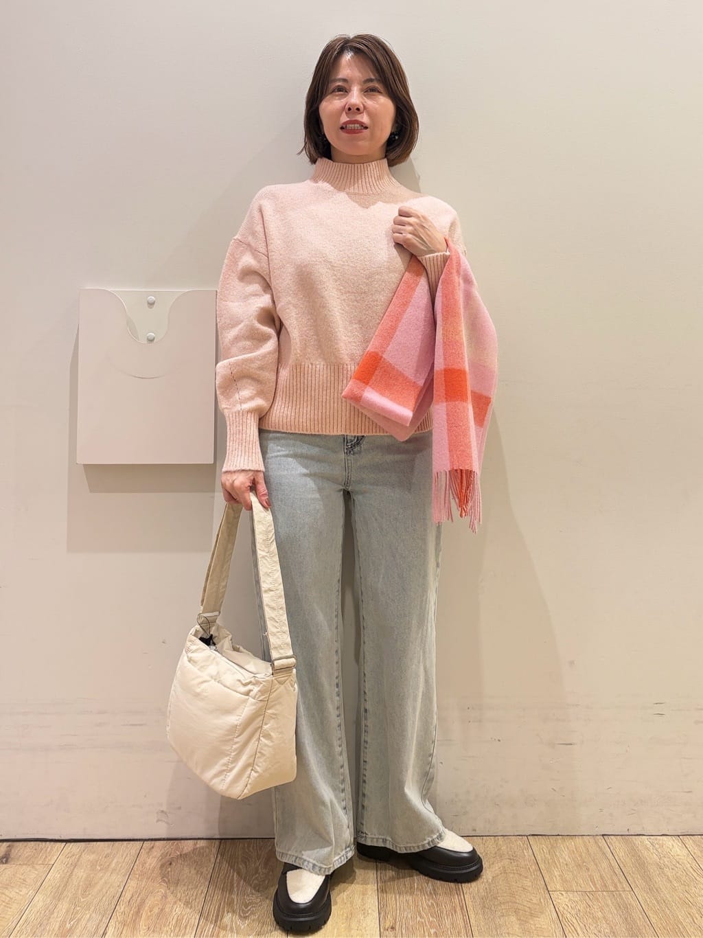 YUKOさんの「index｜《丈が選べる》デニムバギーパンツ【洗濯機洗い可】」を使ったコーディネート