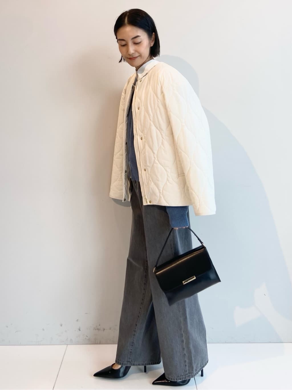 AYAさんの「UNTITLED｜【ゆったりサイズ／着丈短め】ジップニットカーディガン」を使ったコーディネート