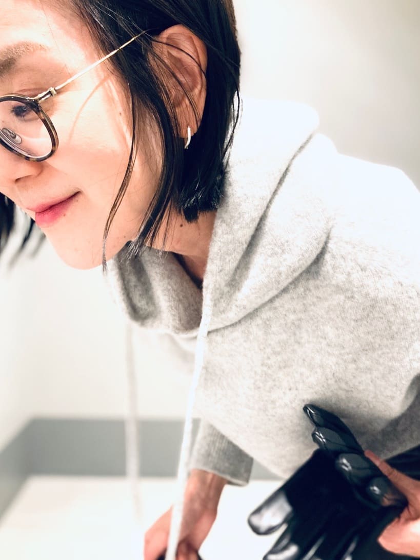 Furuさんの「DRESSTERIOR｜カシミヤブレンドフードニット」を使ったコーディネート