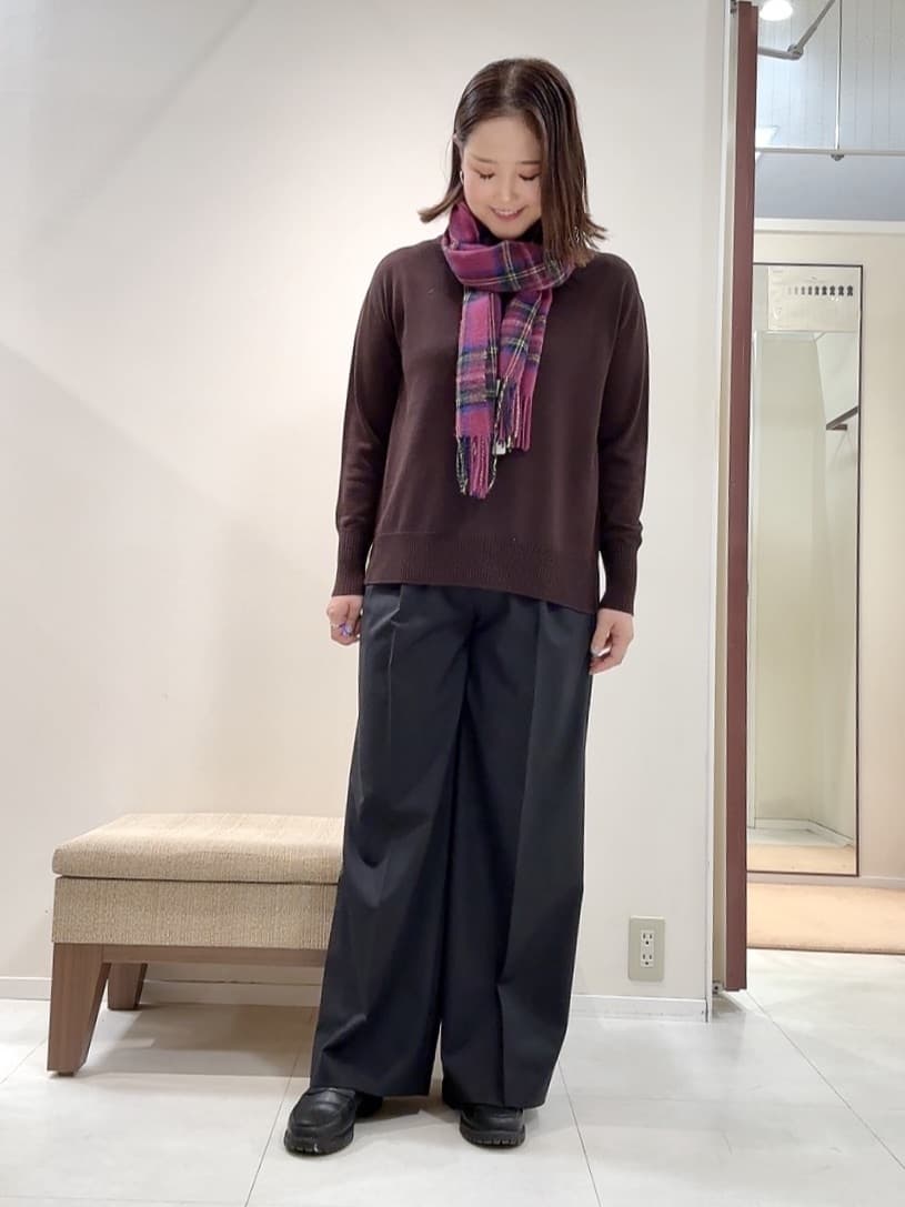YUIさんの「UNTITLED｜【ロング丈/軽やか】テーラード　リバーコート」を使ったコーディネート