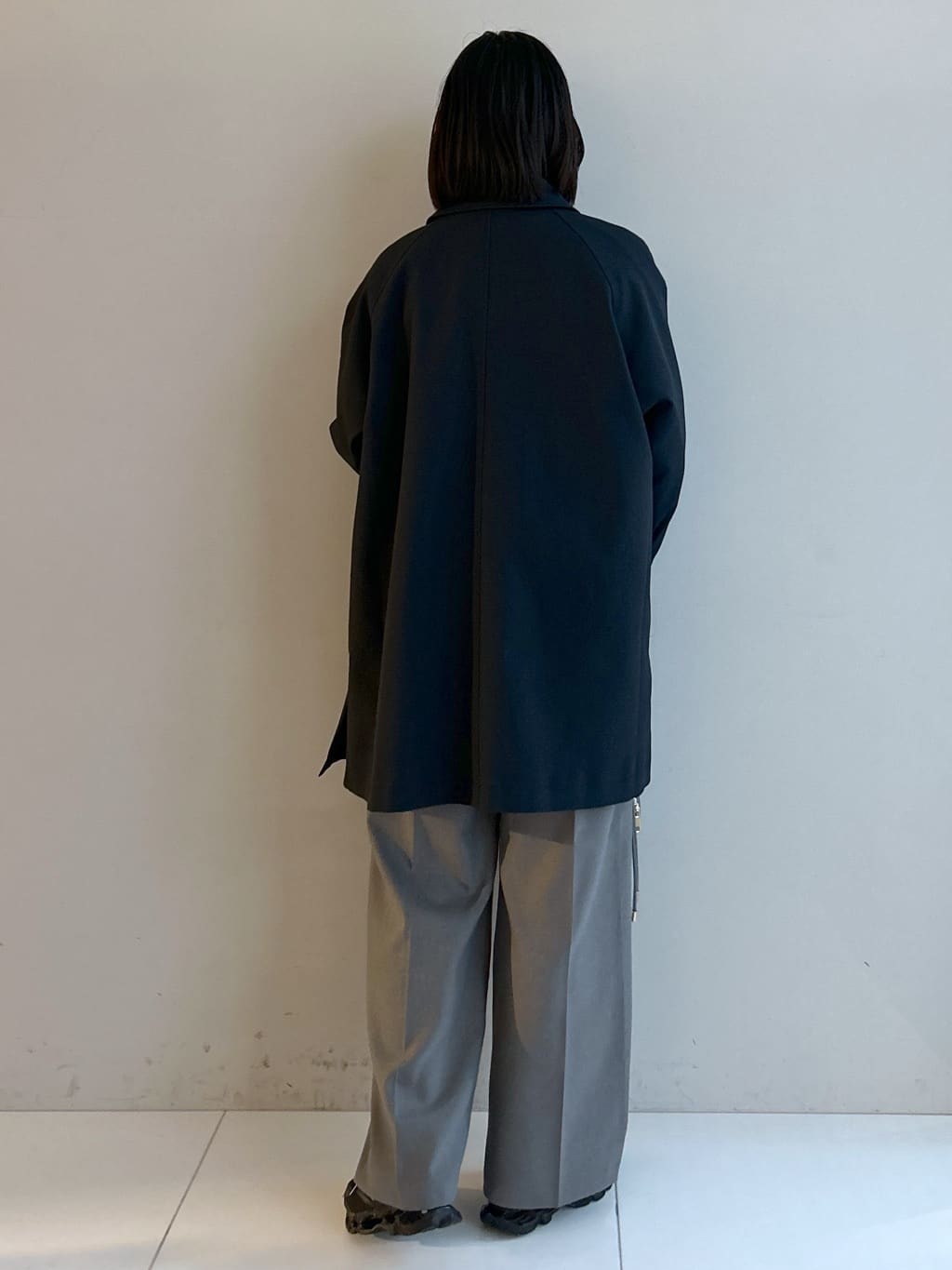 Hirokaさんの「Dessin｜【花粉ガード/撥水加工/洗える】ステンカラースプリングコート」を使ったコーディネート