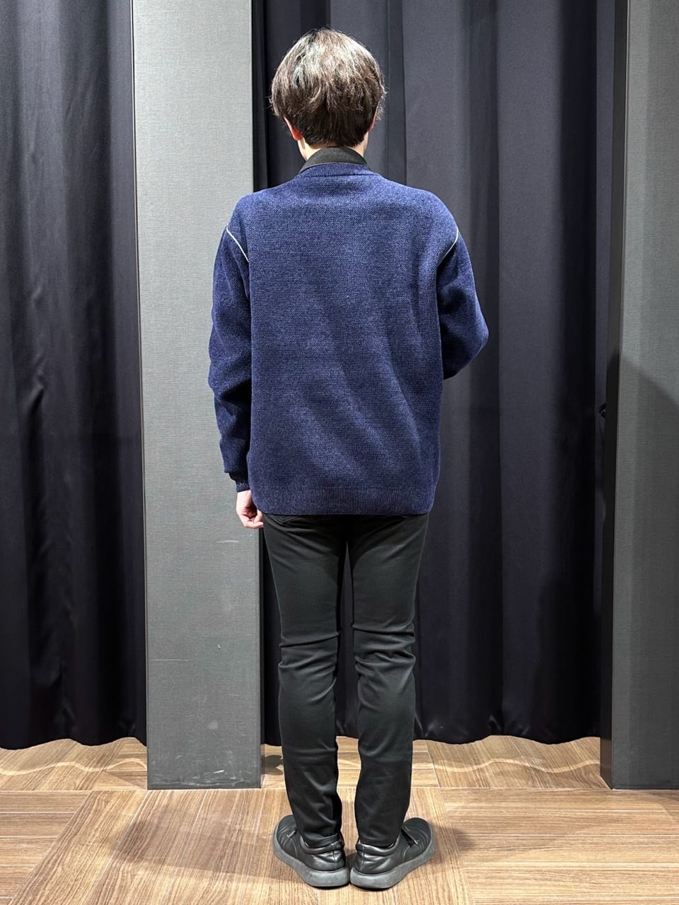 tomoyaさんの「THE SHOP TK｜【大人の上品カジュアルを叶える】ハグするニット 洗濯機OK／6色展開」を使ったコーディネート