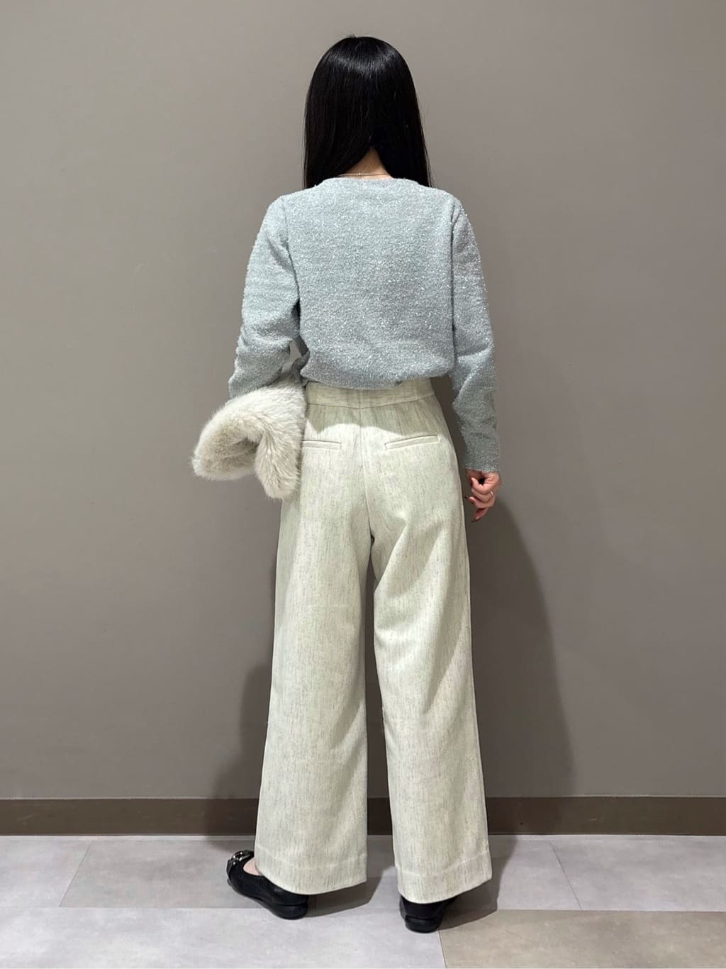 KEIKOさんの「INDIVI｜【洗える】ラメニットカーディガン」を使ったコーディネート