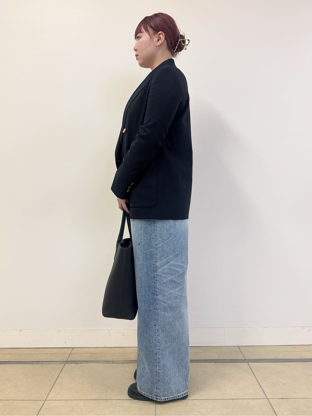 なかもとあきさんの「DRESSTERIOR｜コンフォート ダブルブレザー」を使ったコーディネート