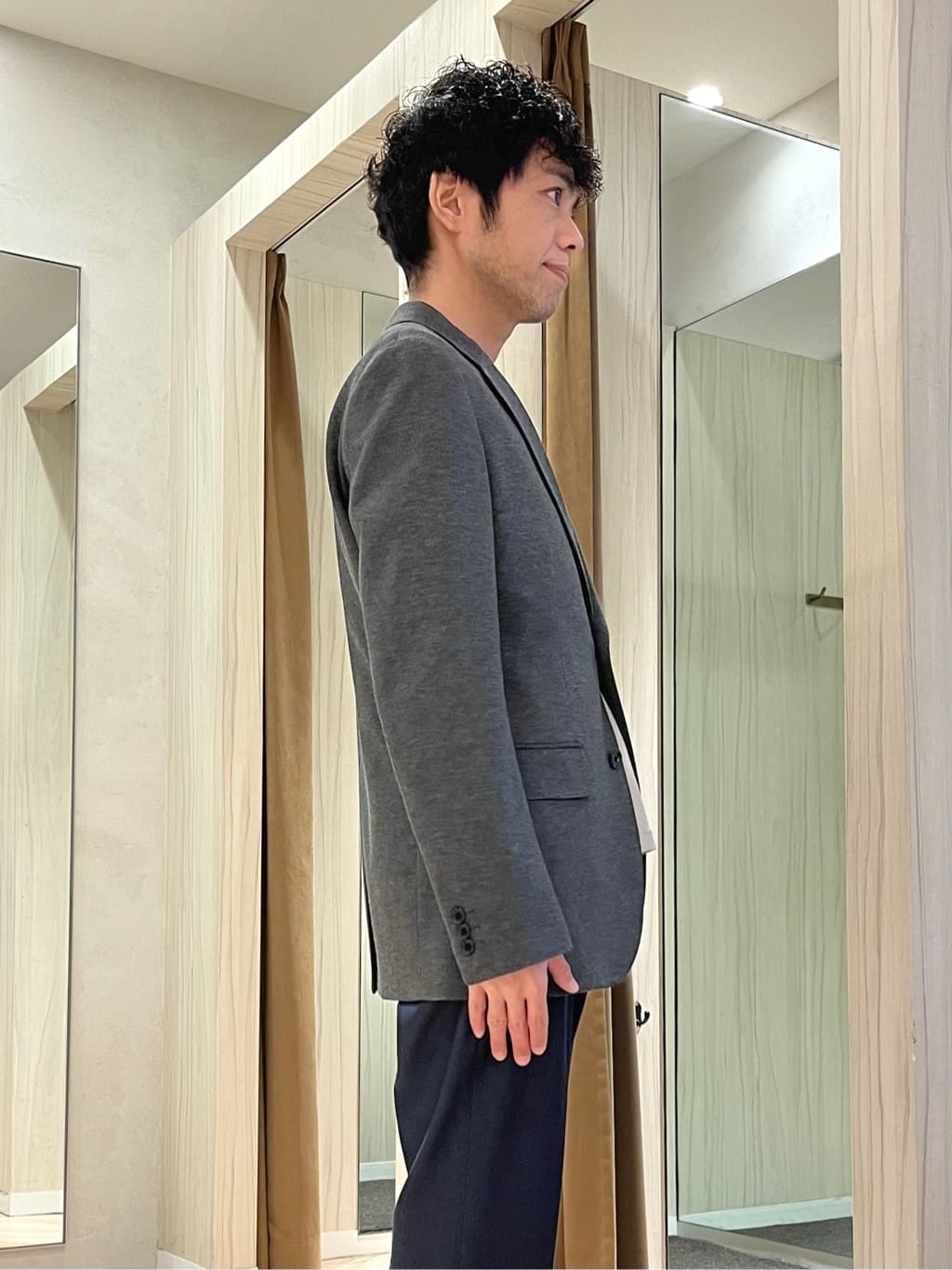 URAさんの「TAKEO KIKUCHI｜【ダウンライナー付き】ドビースタンドカラーコート」を使ったコーディネート