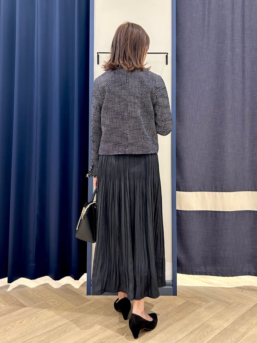 Orikaさんの「grove｜【ハレの日・通勤】着回しできる上品ツイードジャケット」を使ったコーディネート