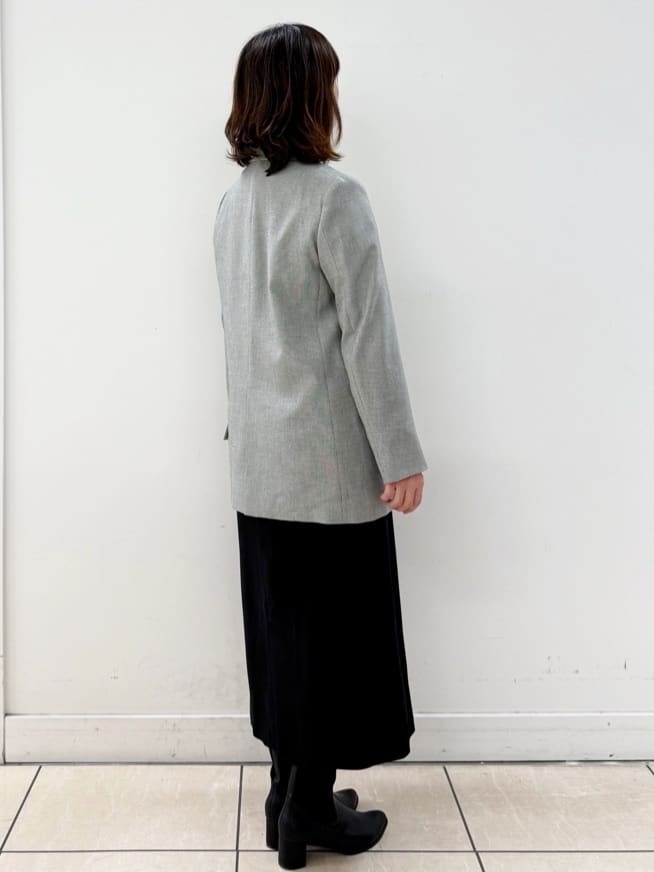 KIKIさんの「Reflect｜【すっきりシルエット】スエードライクジャンパースカ―ト」を使ったコーディネート