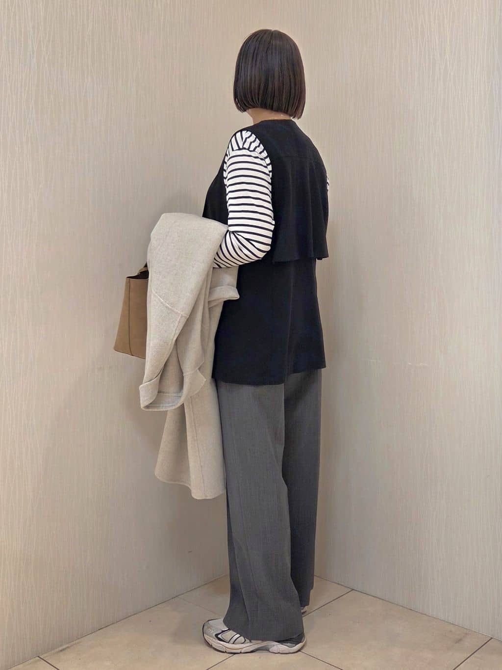 naokoさんの「UNTITLED｜【ロング丈/軽やか】テーラード　リバーコート」を使ったコーディネート