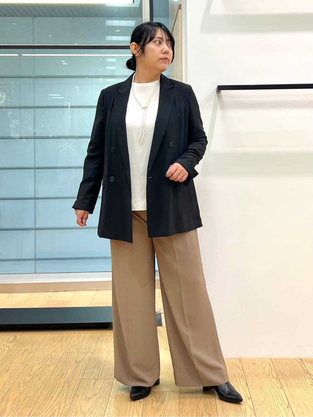 shimaさんの「INDIVI｜【軽く羽織れる！】ダブルジャケット」を使ったコーディネート