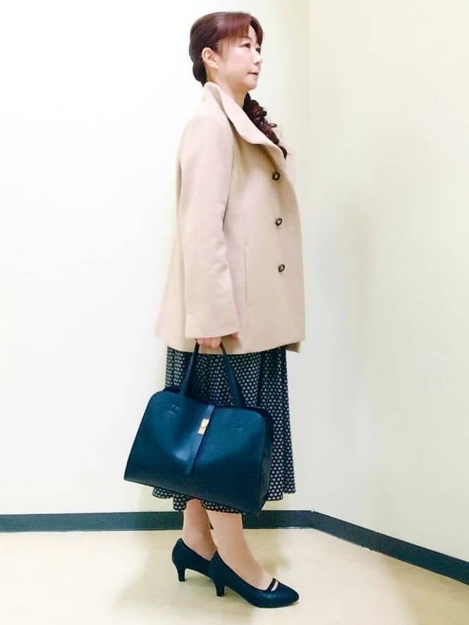 花さんの「Reflect｜【通勤/お出かけ◎】ジオメプリントクラシカルワンピース」を使ったコーディネート