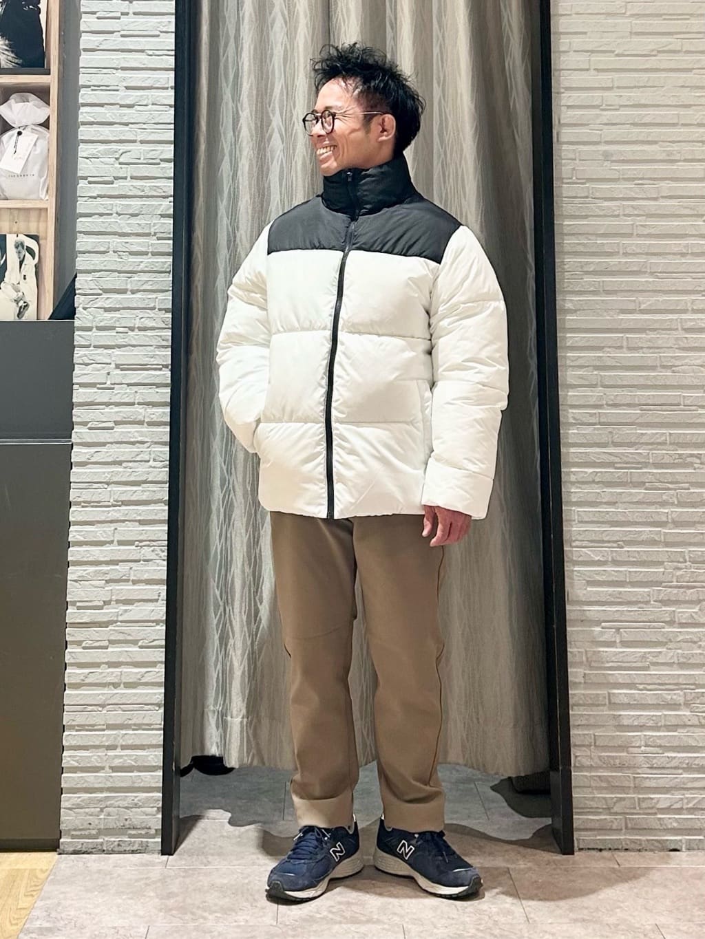KENJI Iさんの「THE SHOP TK｜【撥水/洗濯機可】寒い季節でも快適 中綿スタンドブルゾン」を使ったコーディネート