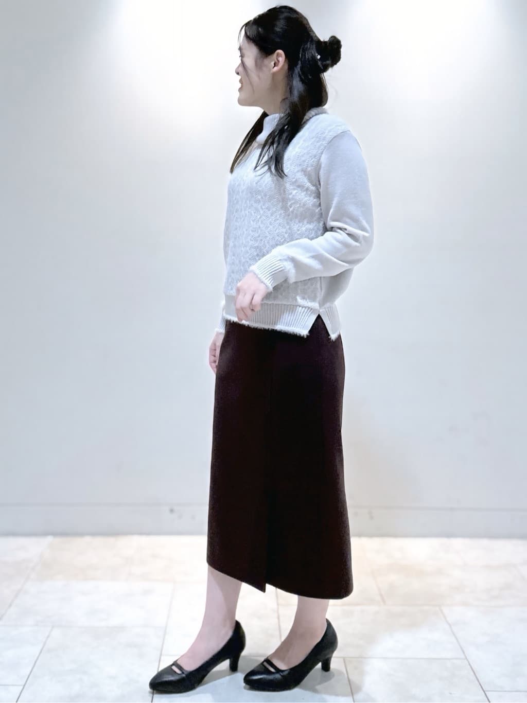 S&auml;K&iuml;さんの「Reflect｜【ほんのりラメ感◎】ふわふわフェザーヤーンハイネックニット」を使ったコーディネート
