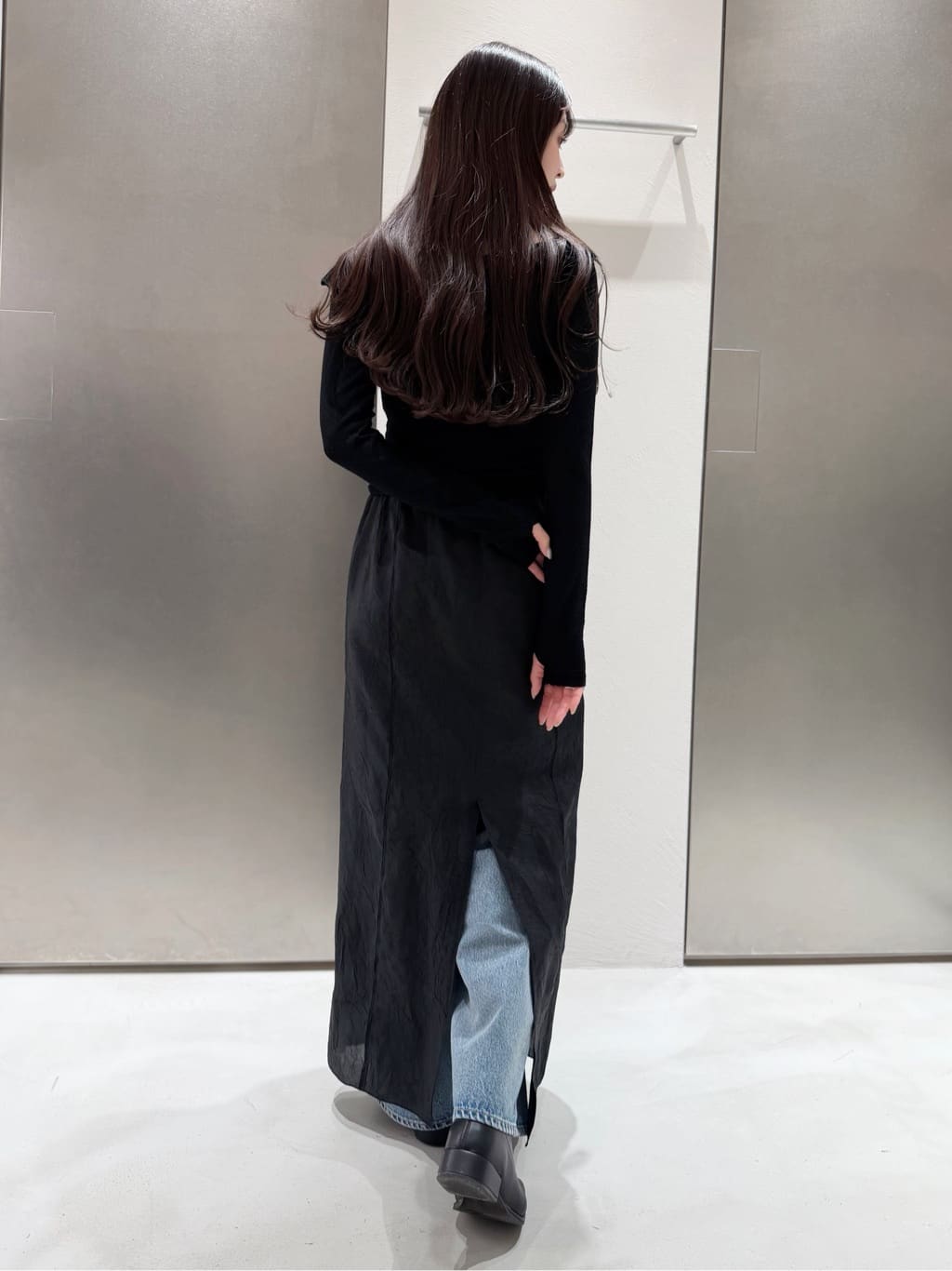kanamiさんの「CODE A｜pencil sheer skirt」を使ったコーディネート