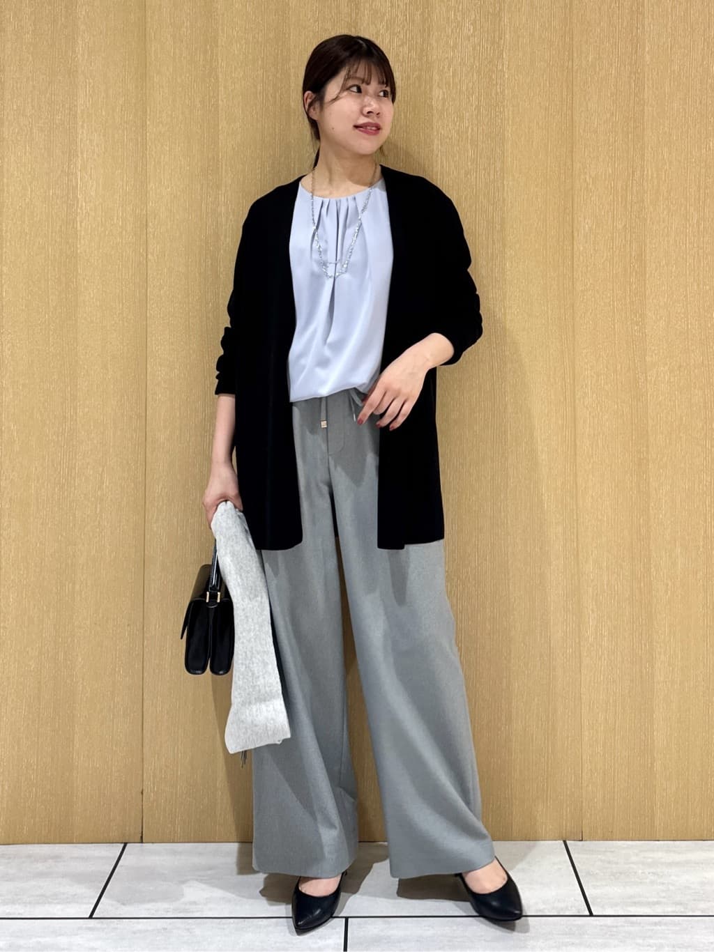 nanaさんの「UNTITLED｜【洗える/ボタンなし】ミラノリブカーディガン」を使ったコーディネート