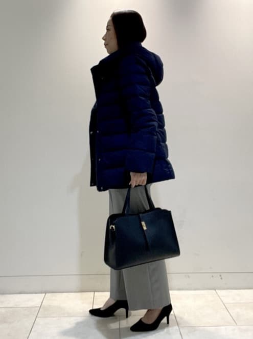 フミさんの「Reflect｜【SS-4Lサイズ】フーデッドミドルダウンコート」を使ったコーディネート