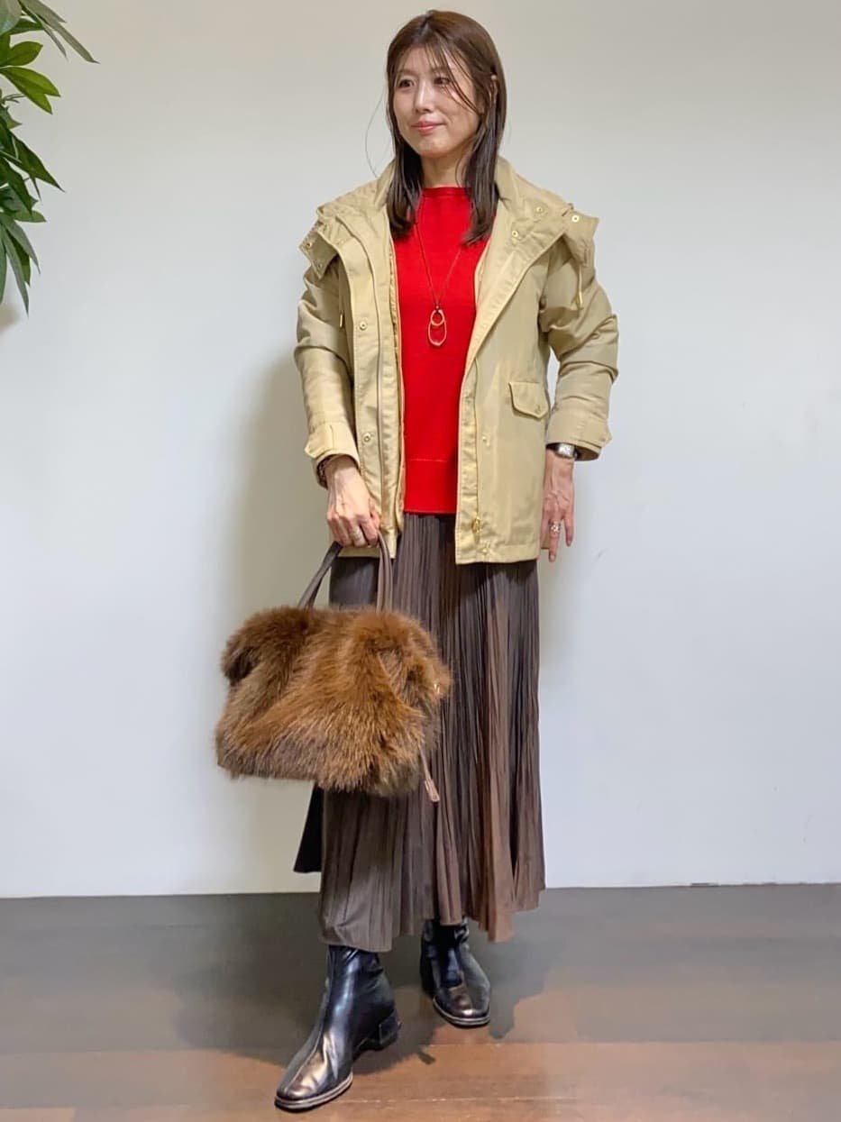tomoさんの「UNTITLED｜【8色展開/体型カバー】魅せるタイムレスニット」を使ったコーディネート
