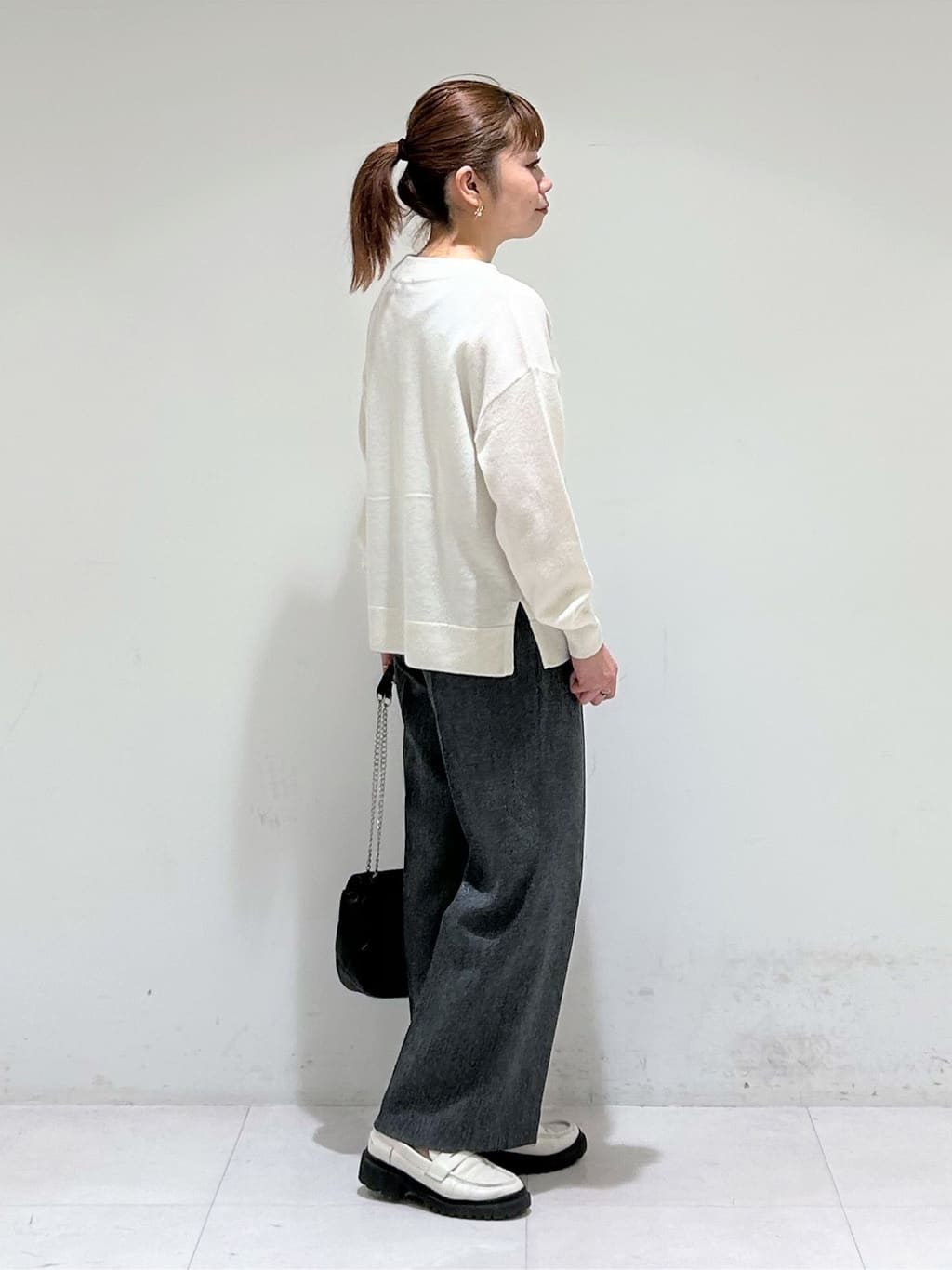 tsuyuさんの「INDIVI｜【名品／撥水／抗菌防臭】ロング丈リサイクルダウンコート」を使ったコーディネート