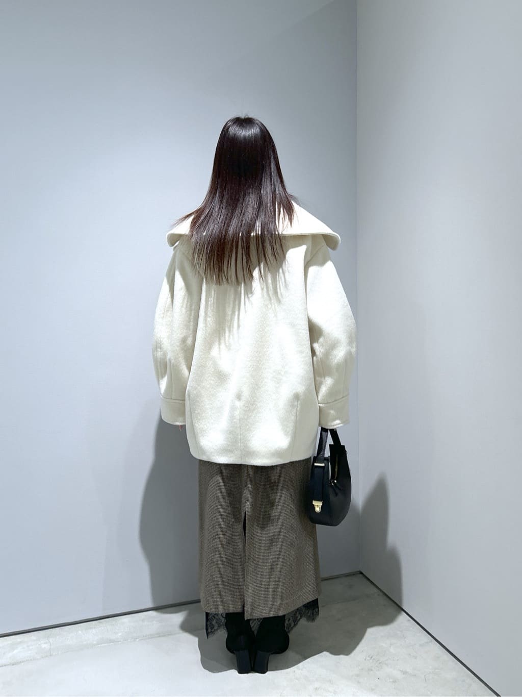 Renoさんの「INDIVI｜【MILLELA FIRENZE】ショルダームーンバッグ」を使ったコーディネート