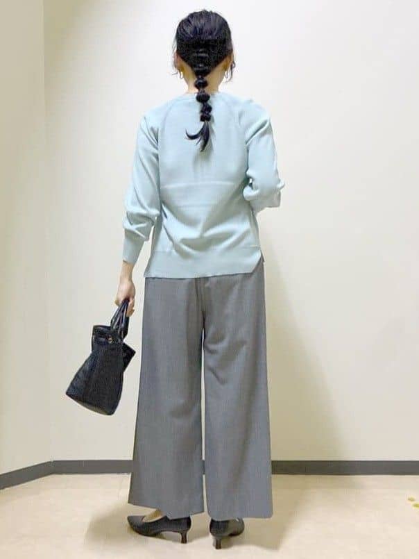  beni_gingerさんの「Reflect｜【ゆったり着られる◎】ラグランスリーブニット」を使ったコーディネート