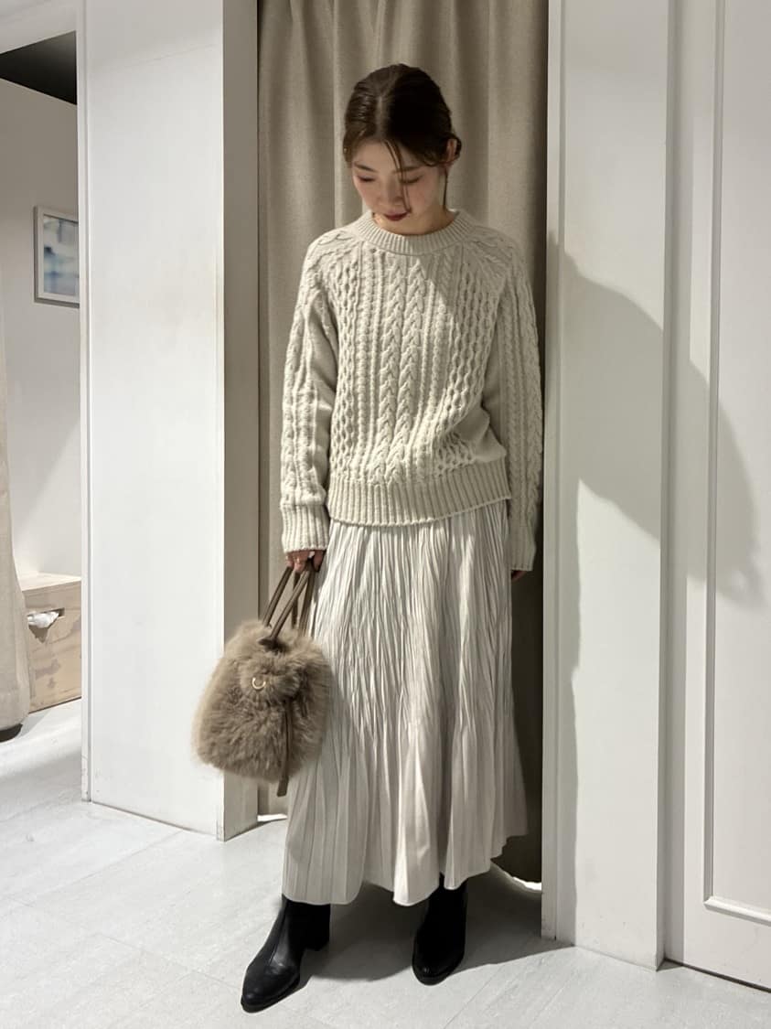 Rinさんの「UNTITLED｜【洗える】スポンディッシュ ケーブル柄ニット」を使ったコーディネート