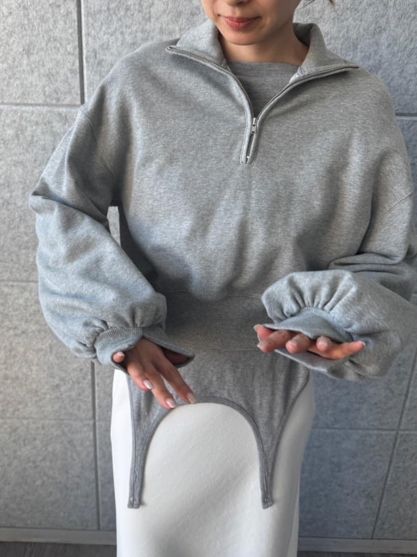 designer yukaさんの「CODE A｜easy flip tee」を使ったコーディネート
