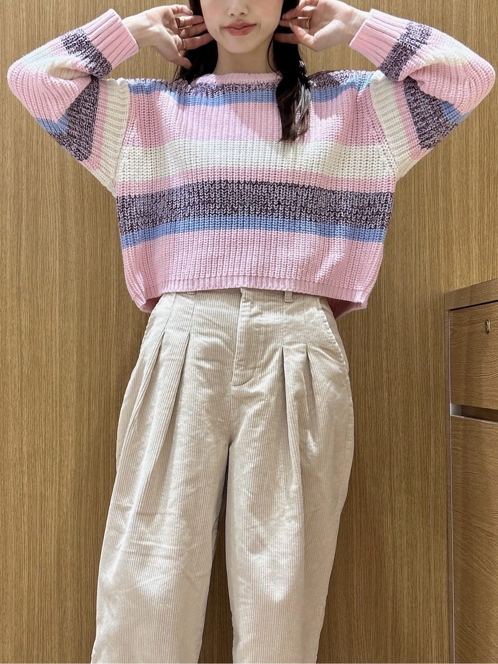 maiさんの「OPAQUE.CLIP｜カラーボーダーミドルゲージニット」を使ったコーディネート