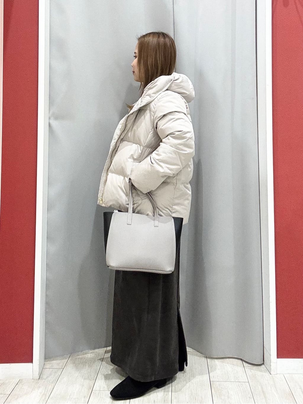 shioさんの「SHOO･LA･RUE｜【撥水/洗える】ショートフーディーダウン」を使ったコーディネート