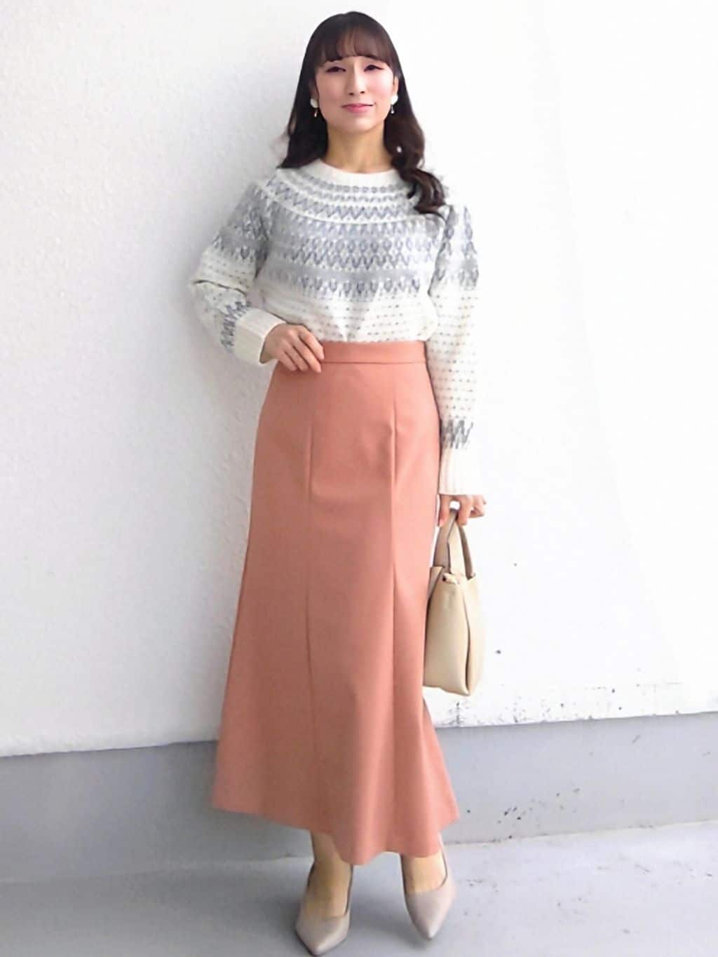 keinaさんの「SunaUna｜【ラメ混】ノルディック風ジャカード柄ニット」を使ったコーディネート