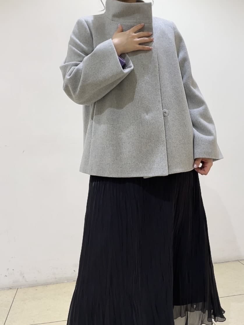 watanabeさんの「UNTITLED｜【着回しが効く／オンオフアウター】ウールショートコート」を使ったコーディネート