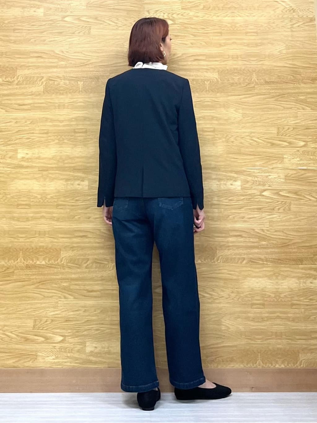 もすさんの「SHOO･LA･RUE｜【洗濯機可/セットアップ可/S-3L】きちんと楽に。カットジョーゼットノーカラージャケット」を使ったコーディネート
