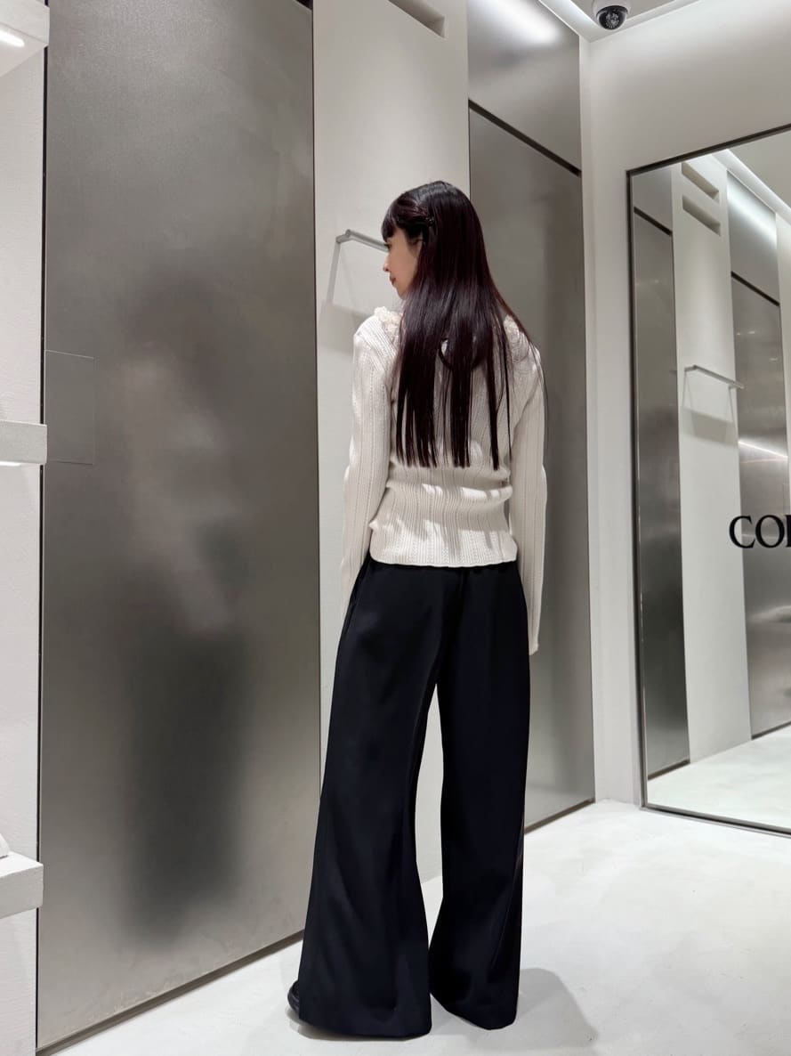 kanamiさんの「CODE A｜urban tailor wide trousers」を使ったコーディネート