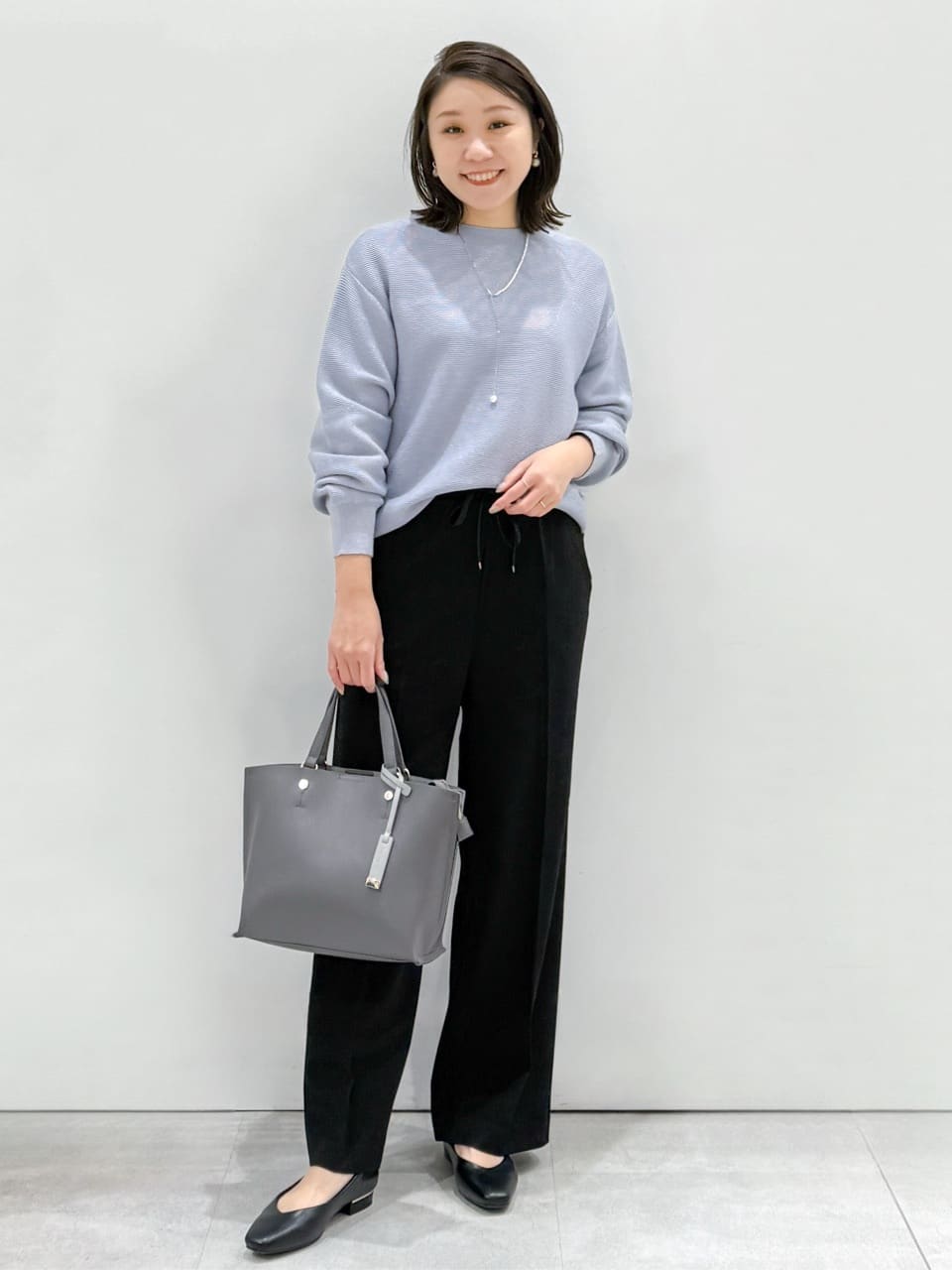 yuka.aさんの「OPAQUE.CLIP｜カシミヤブレンドウールミドルピーコート」を使ったコーディネート