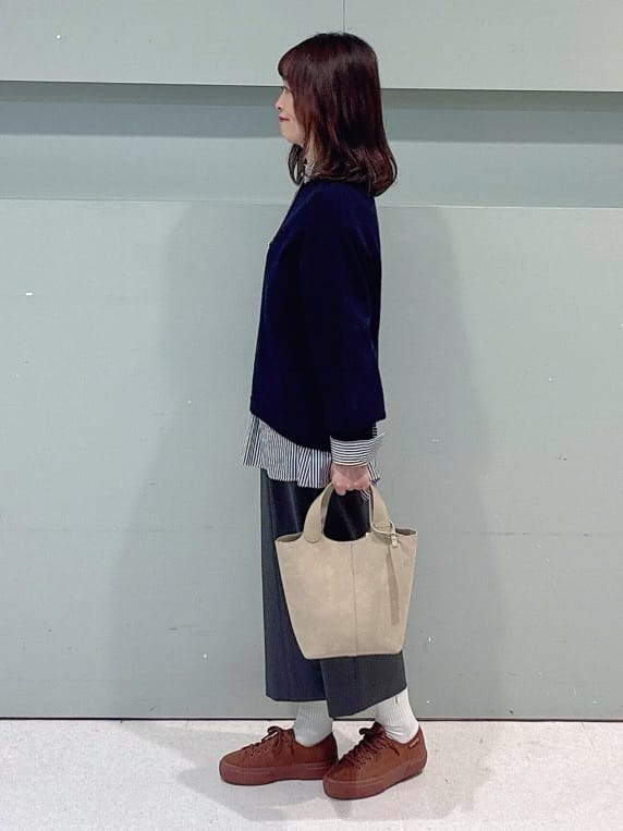 makiさんの「UNTITLED｜【定番人気/はっ水/洗える】タスランショートトレンチコート」を使ったコーディネート