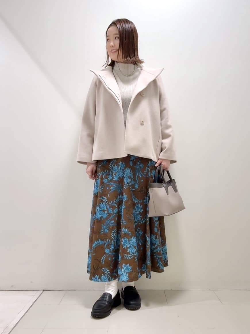 YUIさんの「UNTITLED｜【着回しが効く／オンオフアウター】ウールショートコート」を使ったコーディネート