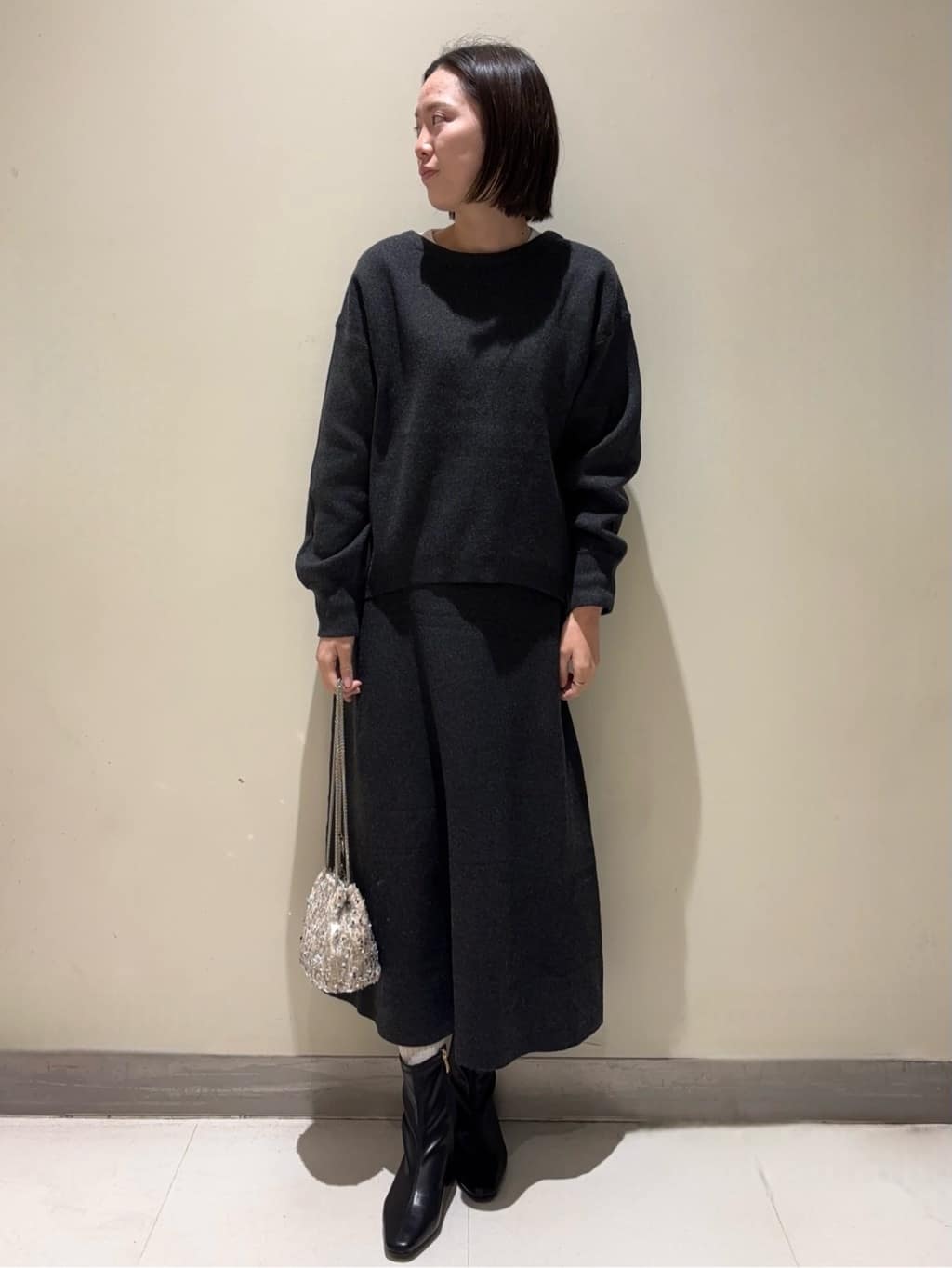 moさんの「OPAQUE.CLIP｜サイド編地切替ニットトップス／セットアップ対応【洗濯機OK】」を使ったコーディネート