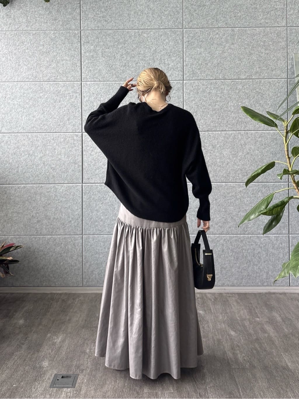 kotakiさんの「INDIVI｜【洗える】ヘアリーフォルムニット」を使ったコーディネート