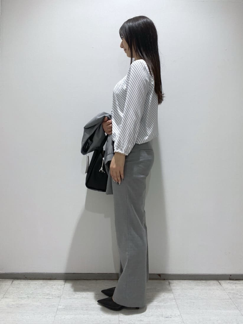 meiさんの「INDIVI｜【ウール混／スーツ】テーラードカラージャケット」を使ったコーディネート