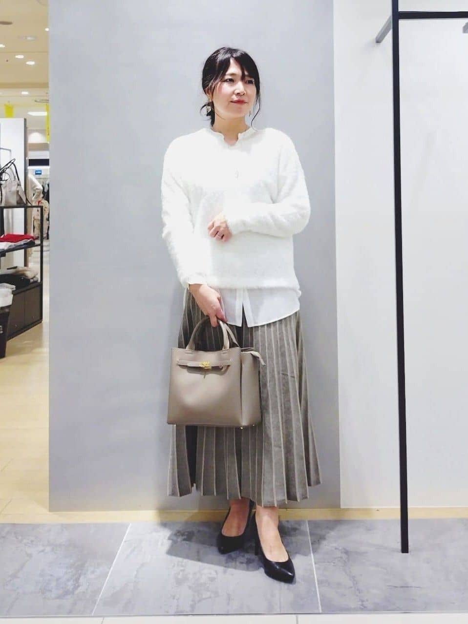 TOMOMIさんの「INDIVI｜【軽量／ウール混】ライトフォルム ロングコート」を使ったコーディネート