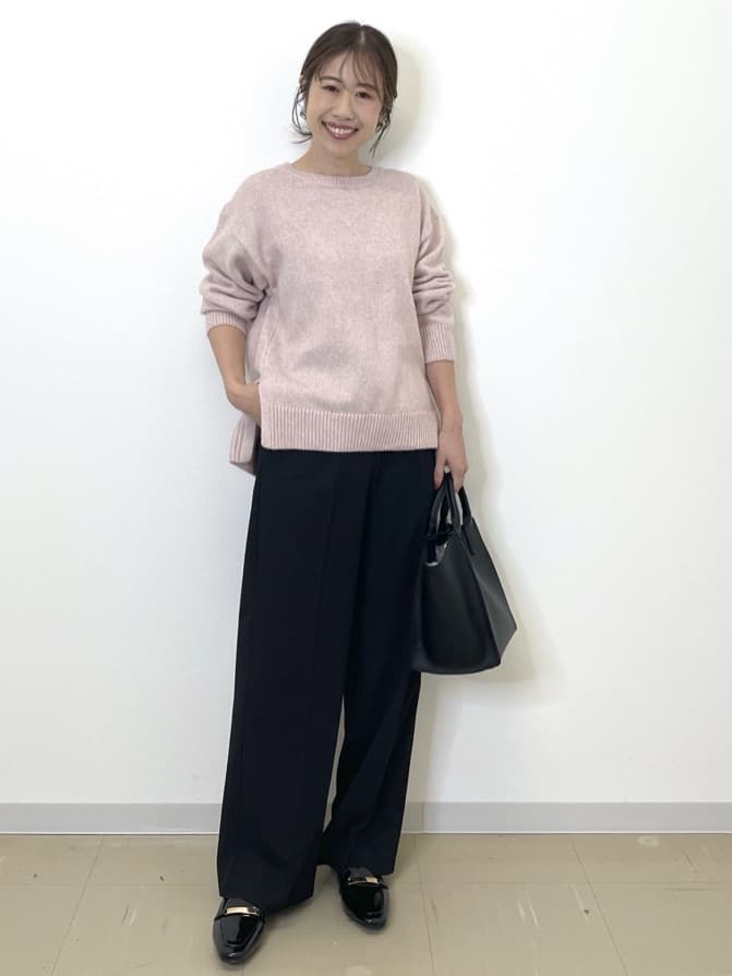 Akiさんの「OPAQUE.CLIP｜リラクシークルーネックニット【洗濯機OK】」を使ったコーディネート