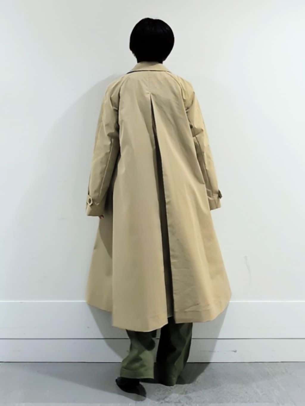 ミズタさんの「UNTITLED｜◆【はっ水/洗える】タスランステンカラーコート」を使ったコーディネート