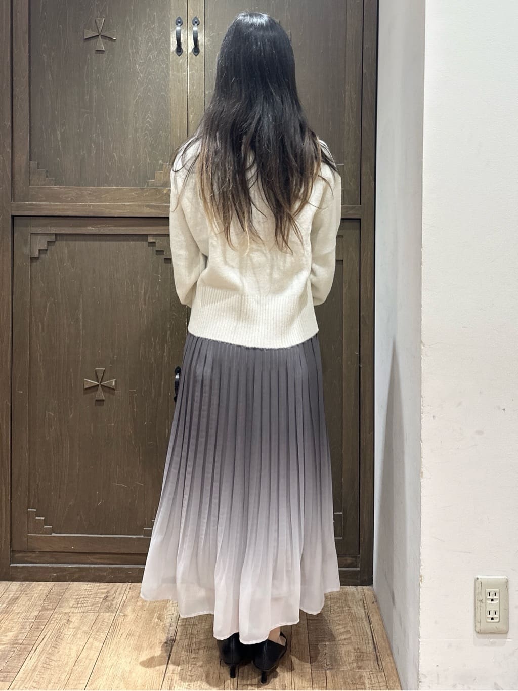 kanaさんの「index｜《新色追加》選べる丈シフォンプリーツスカート【防シワ／洗濯機OK／6col】」を使ったコーディネート
