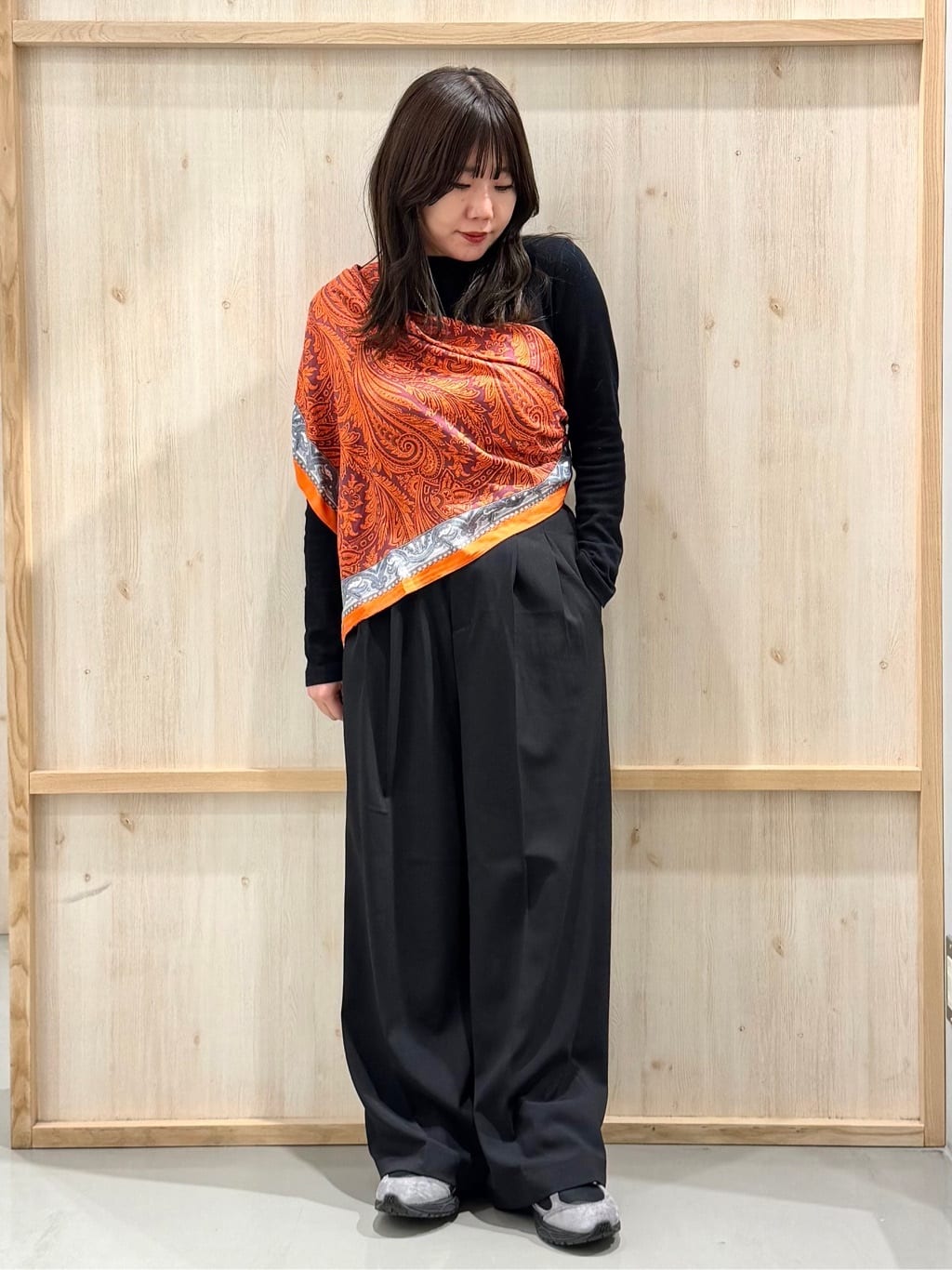 nanaさんの「THE SHOP TK｜纏うだけで大人上品 シャギーチェスターハーフコート」を使ったコーディネート