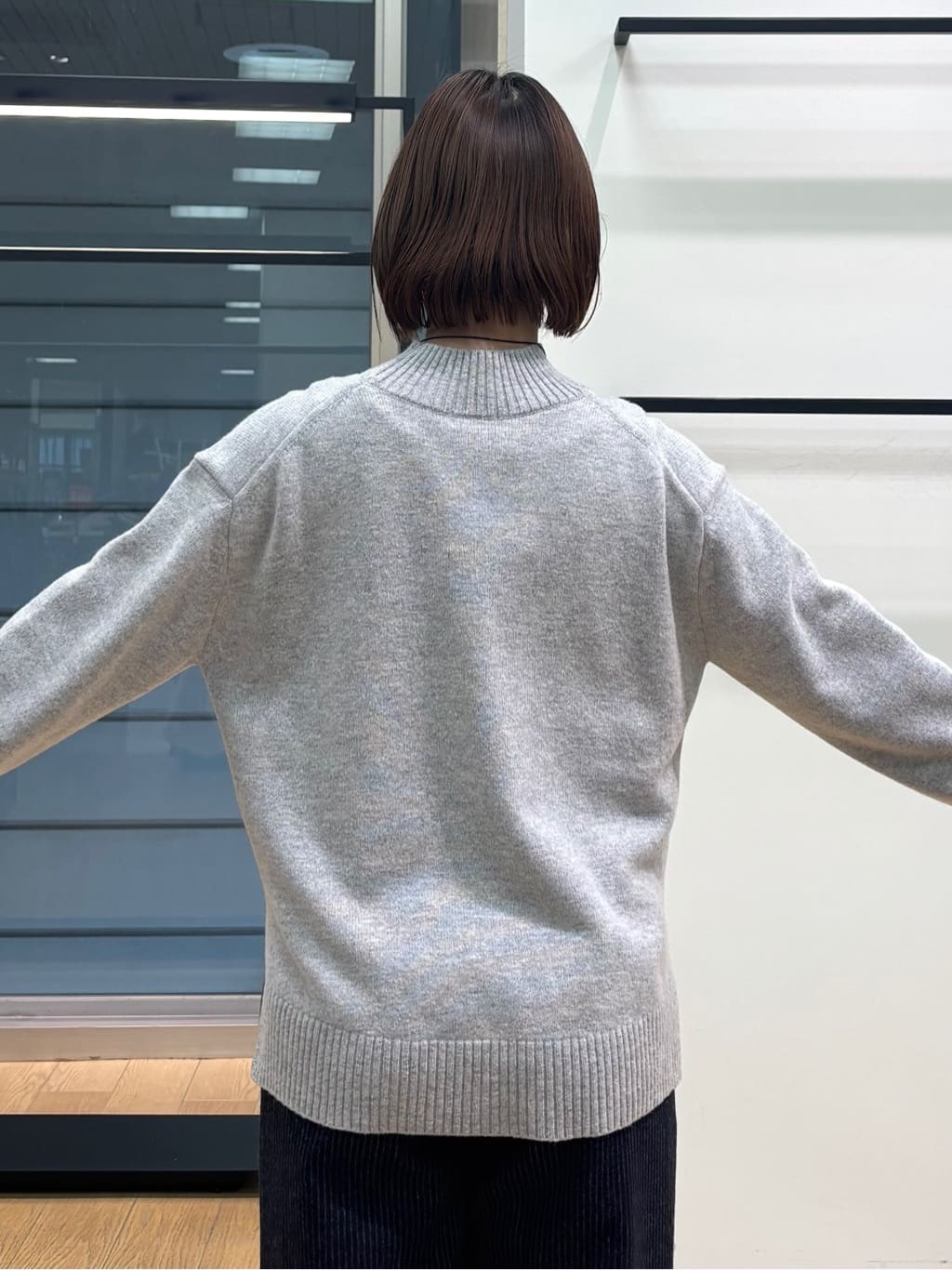 asamiさんの「INDIVI｜【カシミヤ混】ミドルゲージ ハイネックニット」を使ったコーディネート