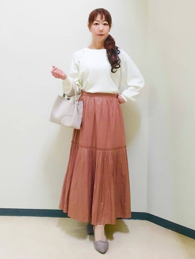 花さんの「Reflect｜【お食事会やお出かけに◎】ふんわりジャカード編みカーディガン」を使ったコーディネート